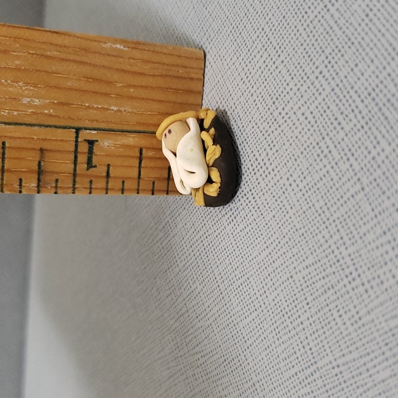 New Super Adorable Miniature 3 Piece Polymer Clay Nativity Set - Picture 6 of 7